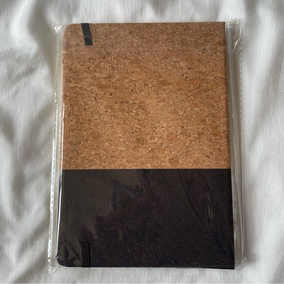 JOURNAL - brand new in wrapper journal - Picture 2 of 6